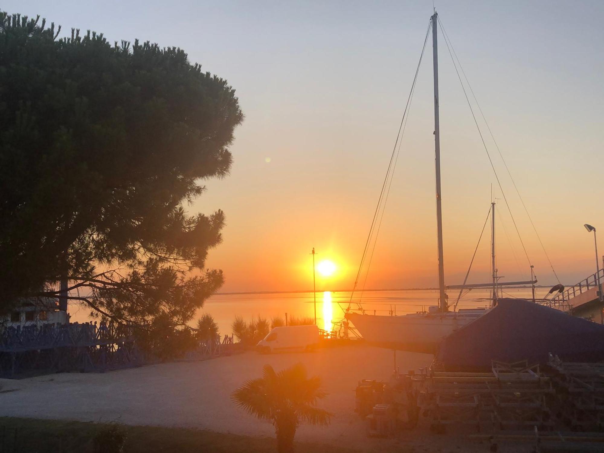 Apartamento Marine House Lignano Sabbiadoro Exterior foto